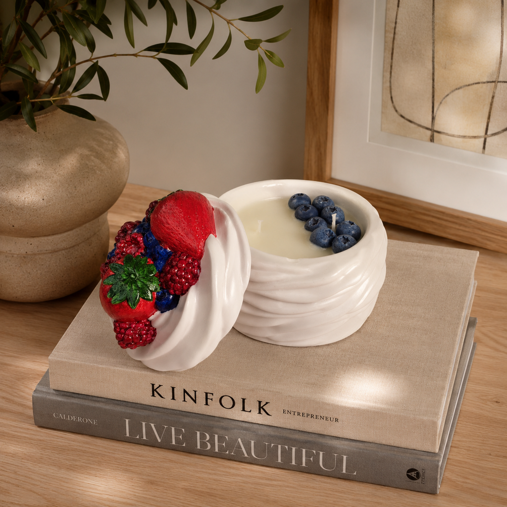 Soy Candle Forest Fruits in Gypsum Holder – Handmade
